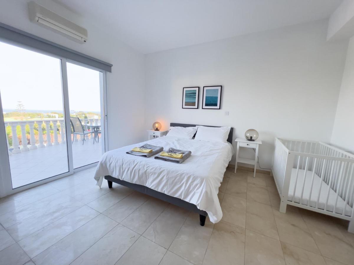 Grand Villa Lynn Seaview Ajía Nápa Kültér fotó